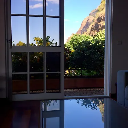 Slice Of Heaven- Dream 펜션 자르딤 도 마르